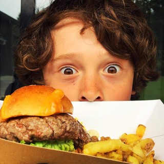 Enfant : Mini Marmite Burger et Frites