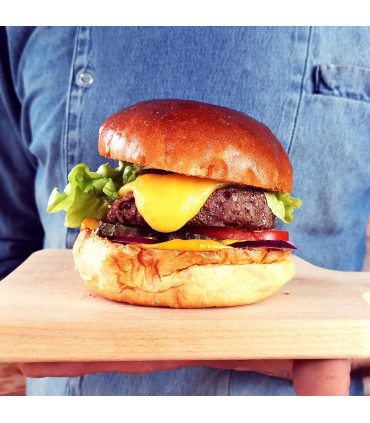 Le Marmite Burger et frites artisanales — plat signature du foodtruck La Marmite Mobile